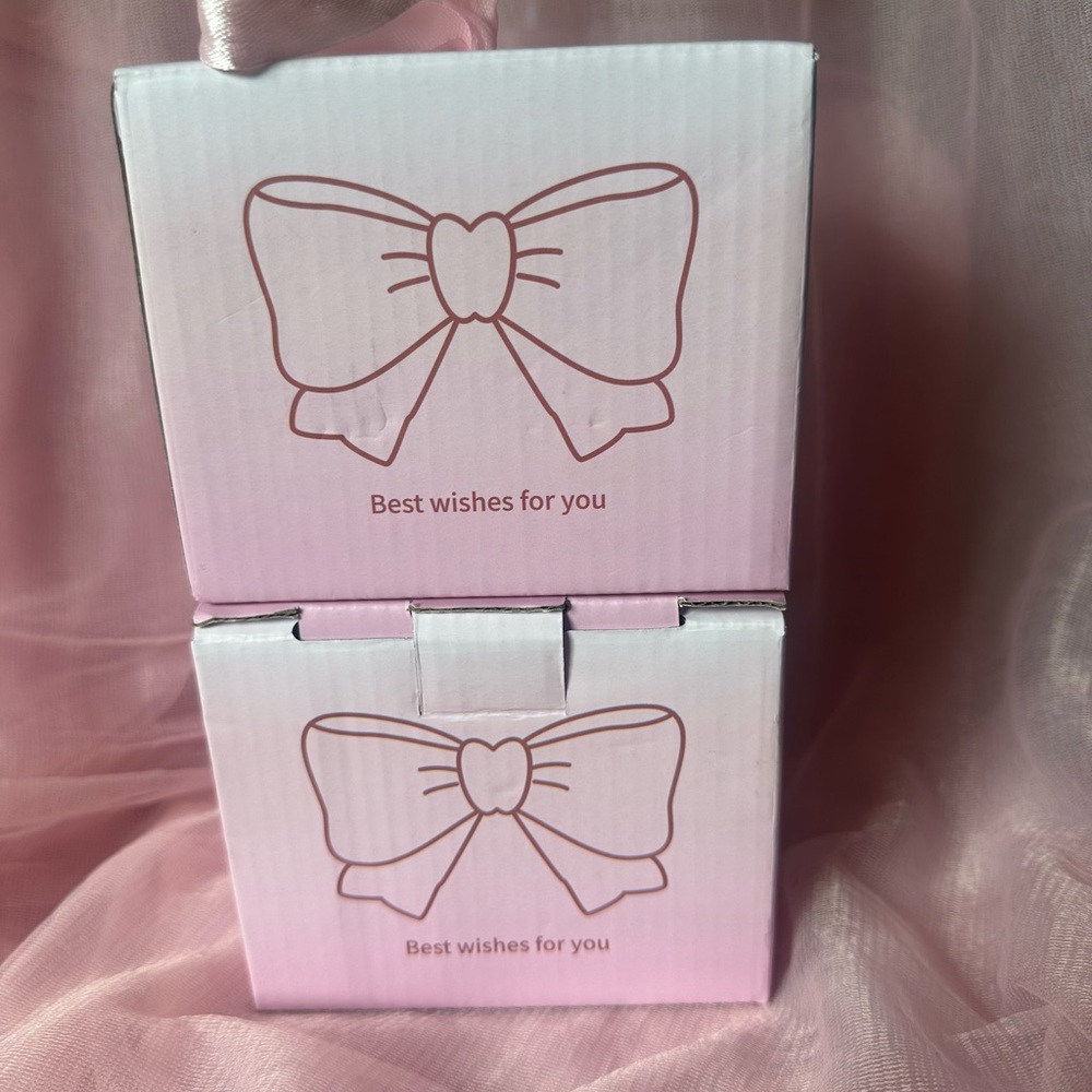 Pink Bow Ceramic set of 2 Cups. - Picture 5 of 7